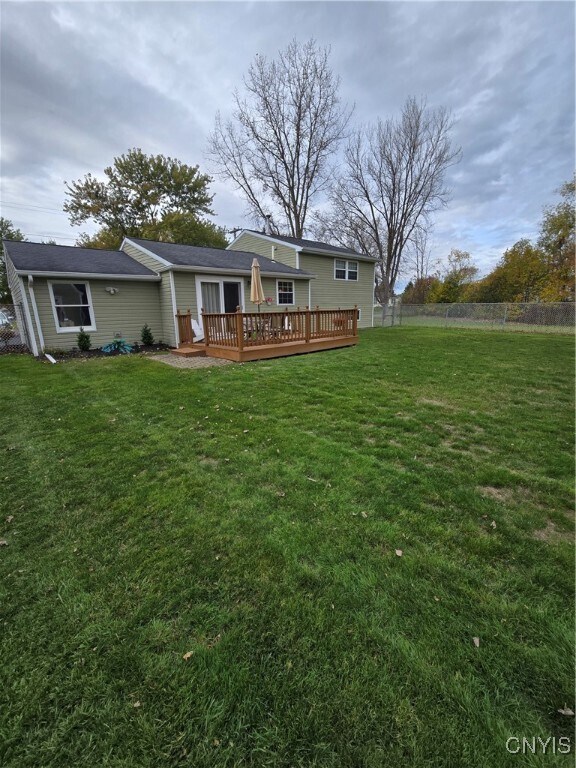 Foto del edificio - 7974 Pickett Ln