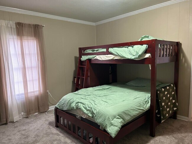 Foto del edificio - 3 Bedroom 1 Bath House Available for Rent in Petal