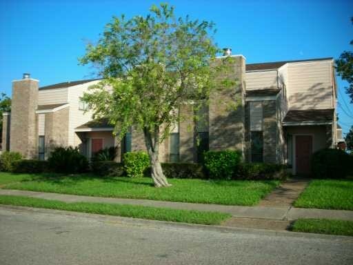 Building Photo - 5001 Middlecoff
