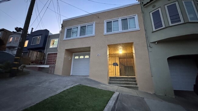 Foto del edificio - 126 Margaret Ave