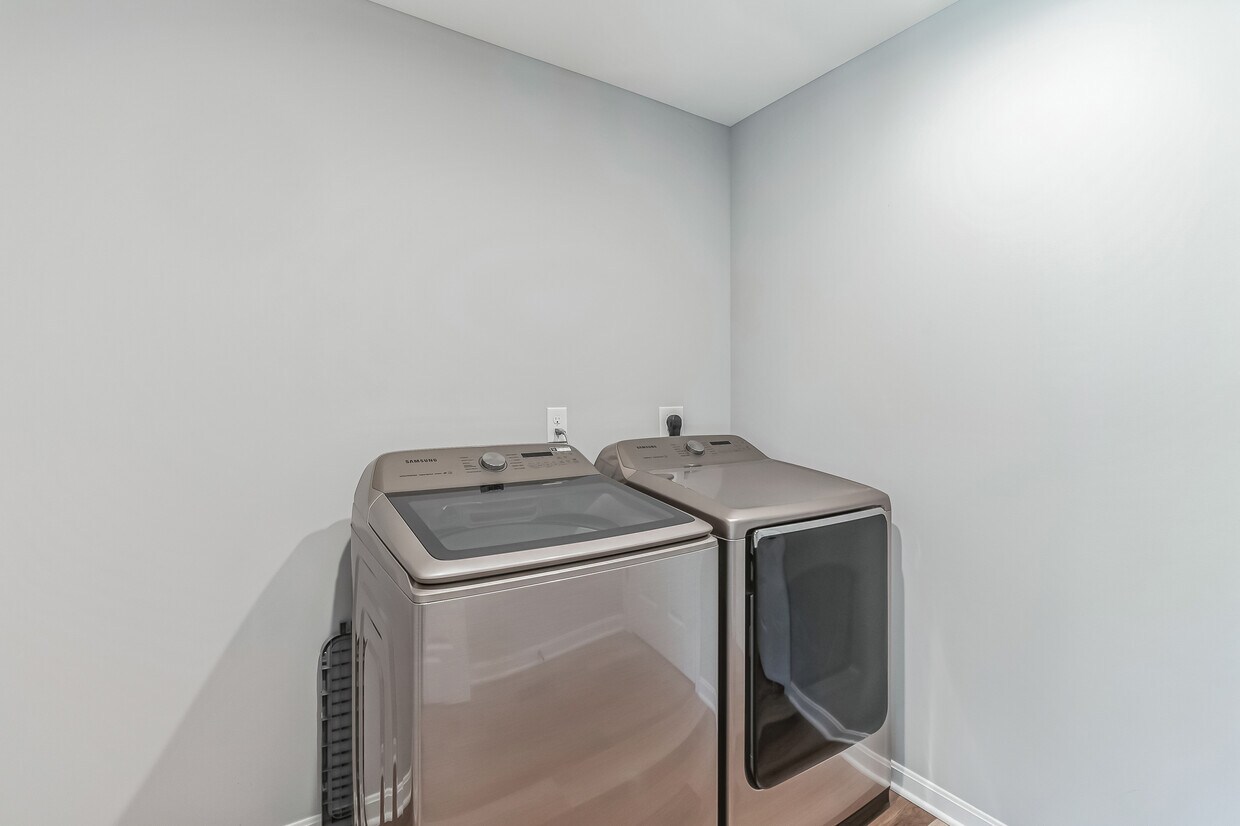 Foto principal - 262 Harness Way