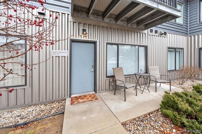 Foto del edificio - 293 N 2nd St