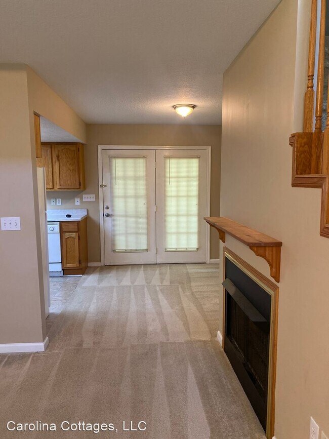 Building Photo - 2 br, 2 bath House - 64 Hidden Pines Court