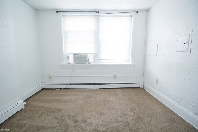 Foto del edificio - 5 br, 2 bath Duplex - (August 2024)(South ...