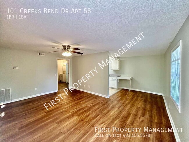 Building Photo - 101 Creeks Bend Dr