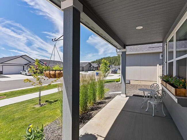 Foto del edificio - 14701 E Caprio Ave