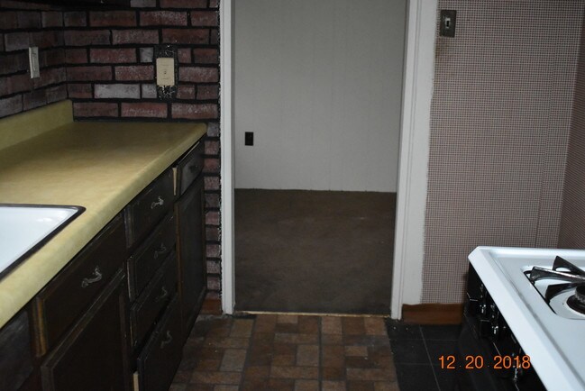 Building Photo - 621 Sangamon Rd
