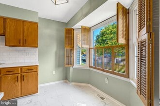 Building Photo - 12931 Ridgemist Ln