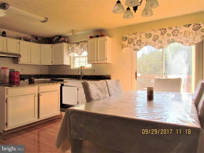 Building Photo - 9326 Steeple Ct