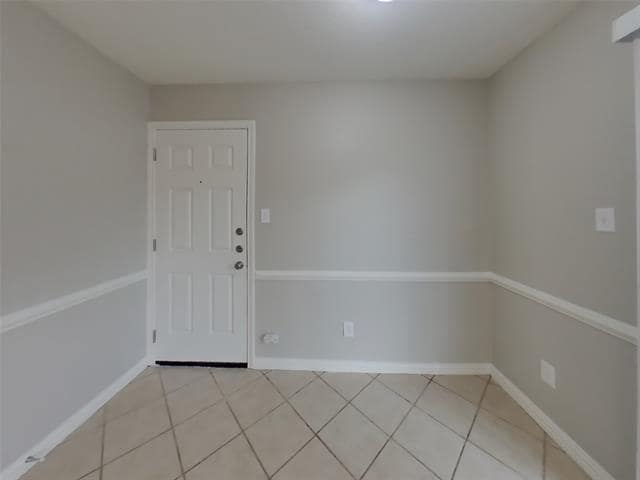 Building Photo - 414 Hemlock Dr