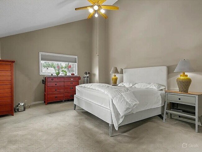 Foto del edificio - 9 Manor House Ln