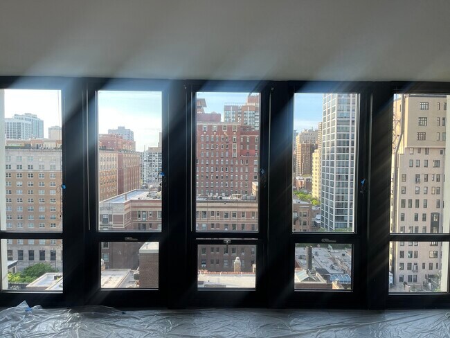 Foto del edificio - 1 E Scott St