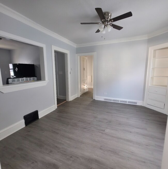Foto del edificio - 3294 E 146th St
