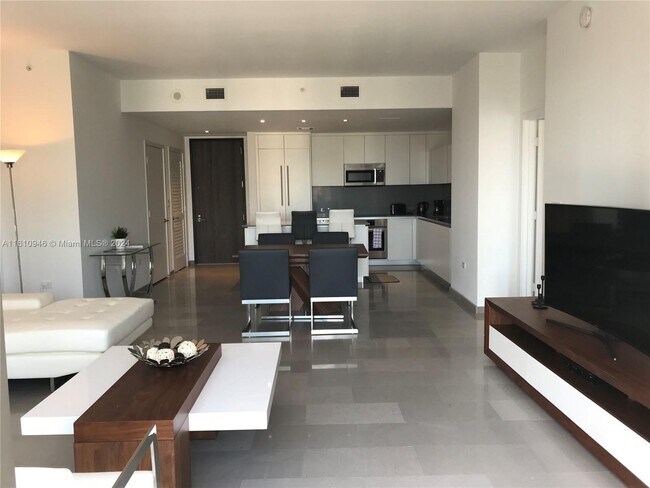 Foto del edificio - 88 SW 7th St