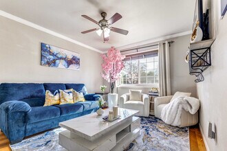 Building Photo - 220 Mitchell St