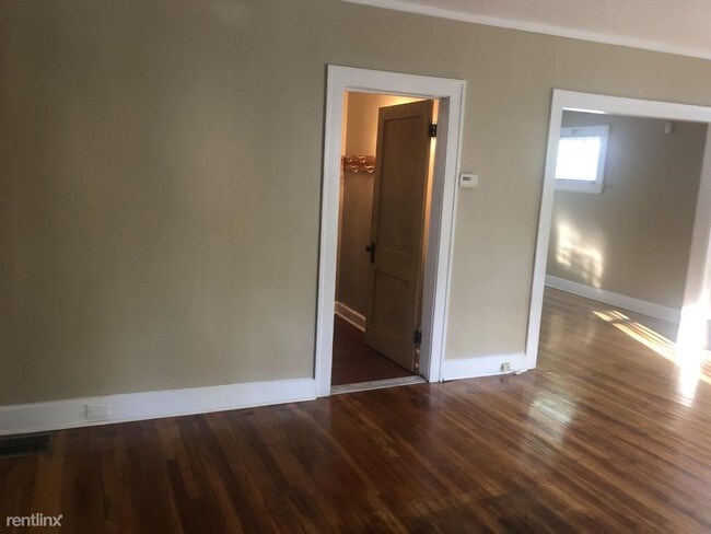 Foto del edificio - 2 br, 1 bath House - 1076 Elbon Rd