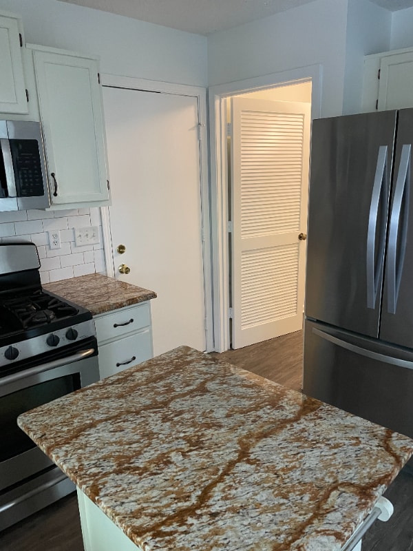 Foto del edificio - 3230 Meadowlark Ln NW