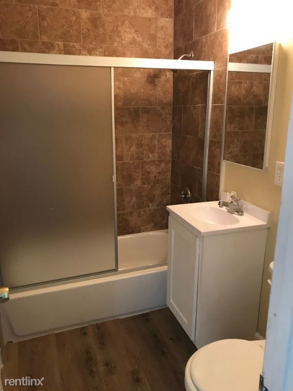 Foto del edificio - 2671 Randolph St