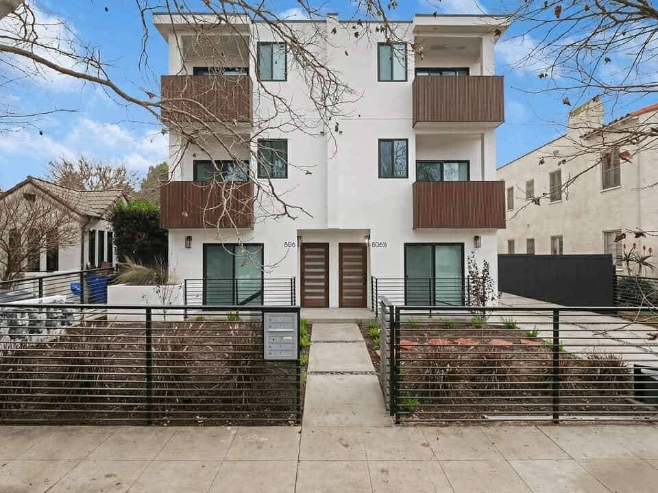 Primary Photo - 806 N Cherokee Ave