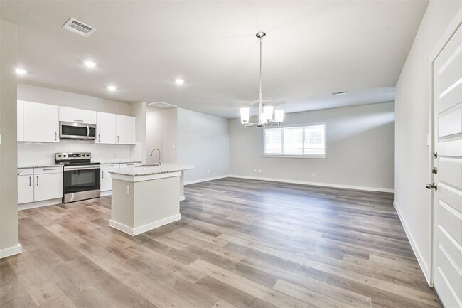 Building Photo - 25528 Starling Ln