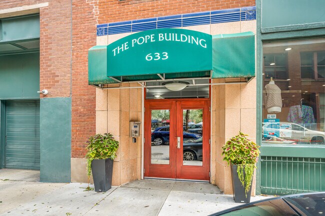 Foto del edificio - 633 S Plymouth Ct