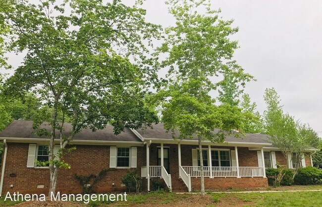 Building Photo - 3 br, 2 bath House - 1021 Bowman Way