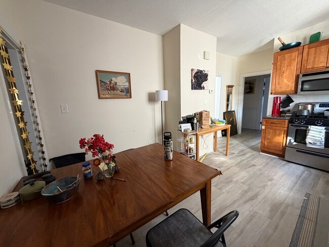 Foto del edificio - 68 Winchester St