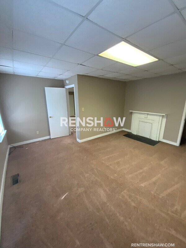 Foto del edificio - 208 N Monroe St