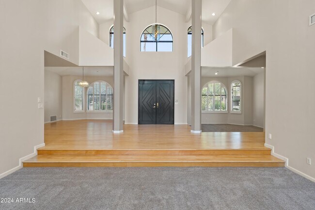 Foto del edificio - 6259 E Mountain View Rd
