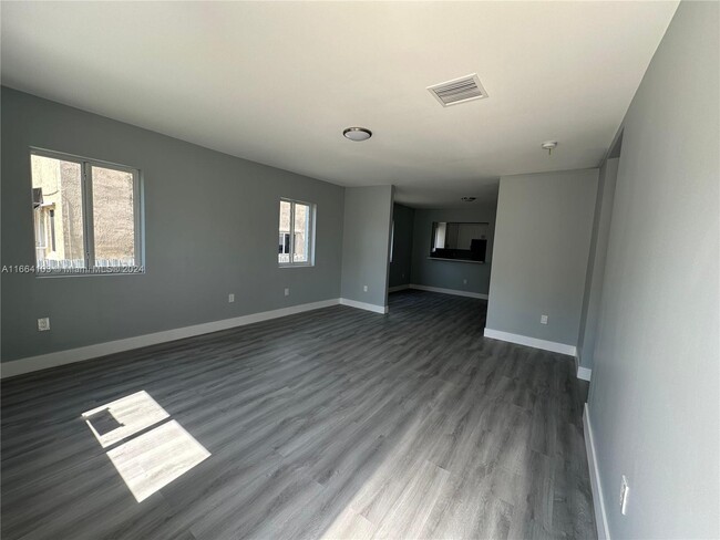 Building Photo - 265 NW 81st St