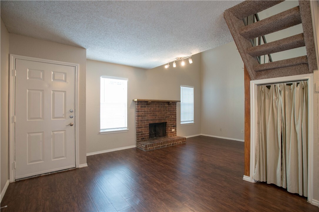 Foto principal - 2810 Nueces St