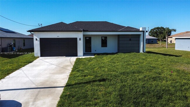 Building Photo - 3610 22nd St SW