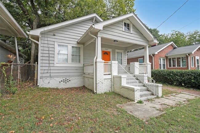Foto del edificio - 983 Harwell St NW