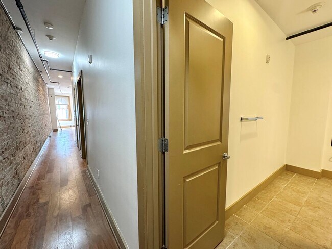 Foto del edificio - 641 Walnut St