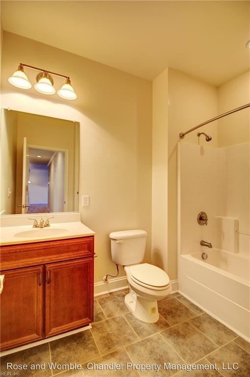 Building Photo - 3 br, 2 bath House - 901 Godfrey Ave. #G2