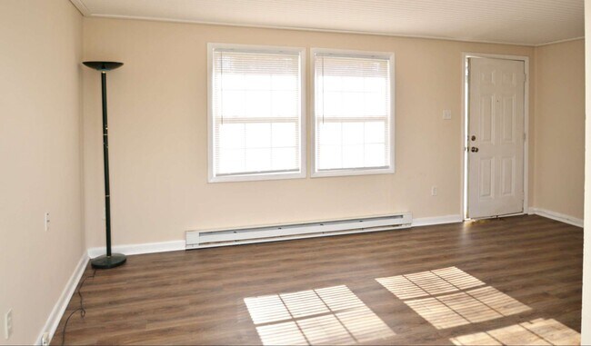 Building Photo - 147 Dana #A
