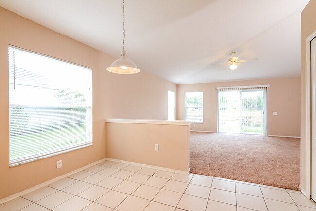 Building Photo - 26641 Sea Hero Cir
