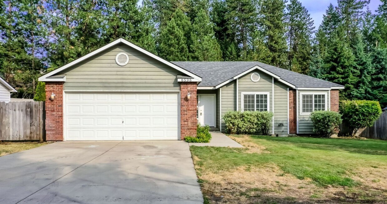 Primary Photo - 3 br, 2 bath House - 8598 N. Audubon Dr.