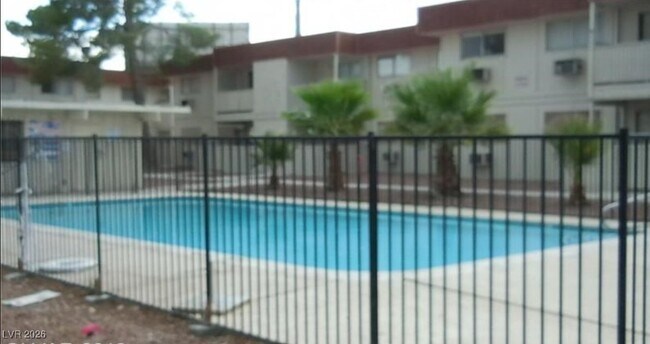 Foto del edificio - 5440 S Swenson St