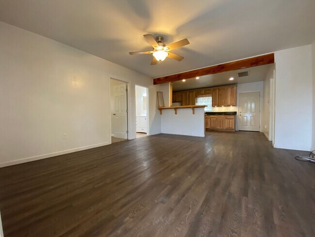 Foto del edificio - 863 Union St -- West Valley Real Estate