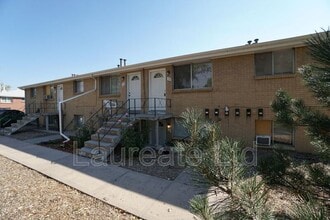 Building Photo - 5550 W 3rd Pl