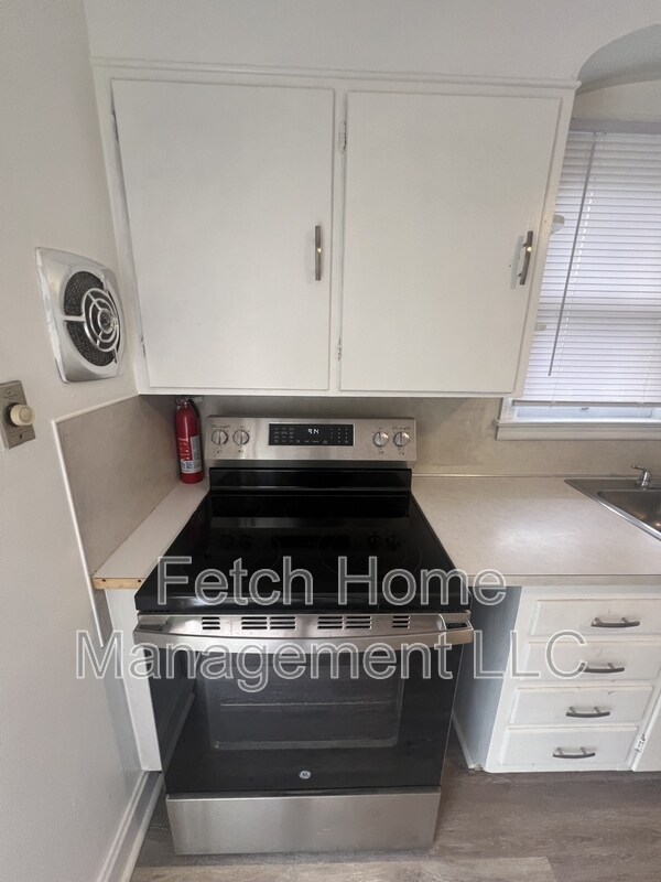 Foto del edificio - 2861 Horseshoe Pike