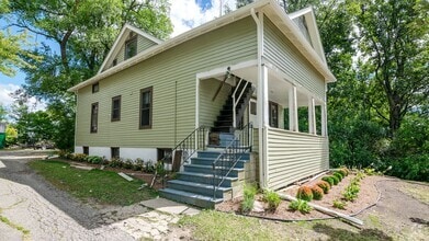 Building Photo - 2455 S Main St