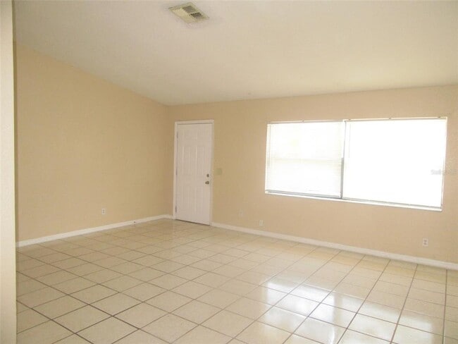 Building Photo - 1620 Maracaibo St