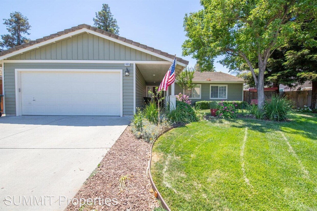 1495 Ingrid Dr, Dixon, CA 95620 House Rental in Dixon, CA