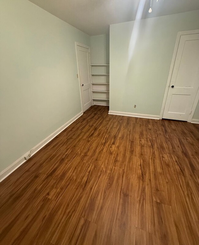 Building Photo - Charming 3-Bedroom Home with Huge Workshop...