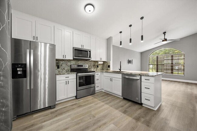 Foto del edificio - 11731 Cuxham Dr