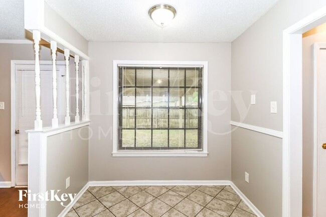 Building Photo - 4050 Castile St