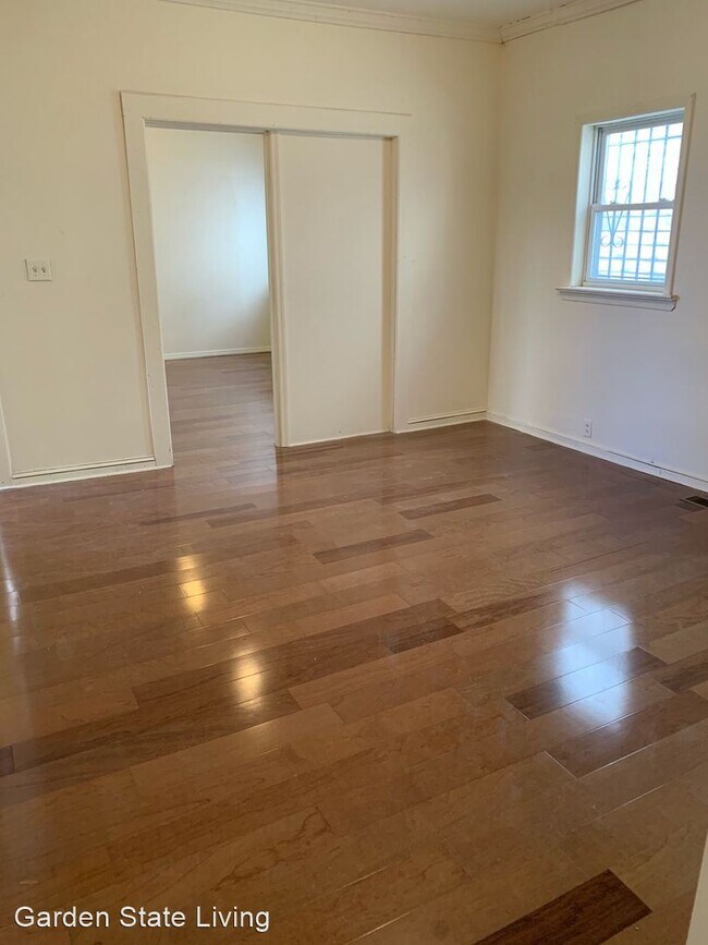 Foto del edificio - 4 br, 2 bath House - 359-361 South 18th St