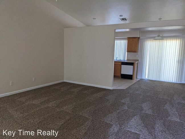 Building Photo - 3 br, 2 bath House - 9826 Needles